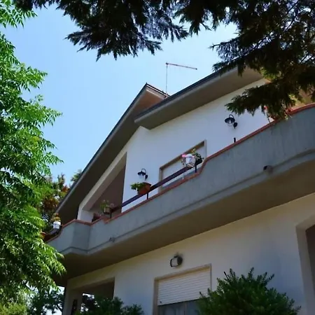 Maison Bellevue Semesterbostad *