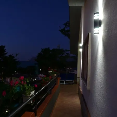 Holiday home Maison Bellevue